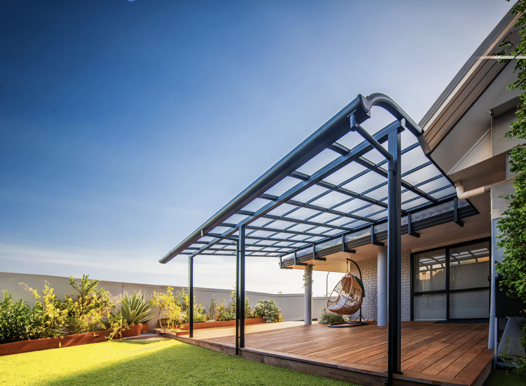 Gutter Outside Curved Pergola